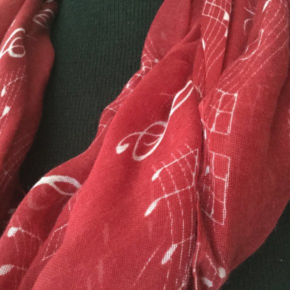 🇨🇦 Music Notes Scarf Red Light Weight Infinity - Picture 2 of 6